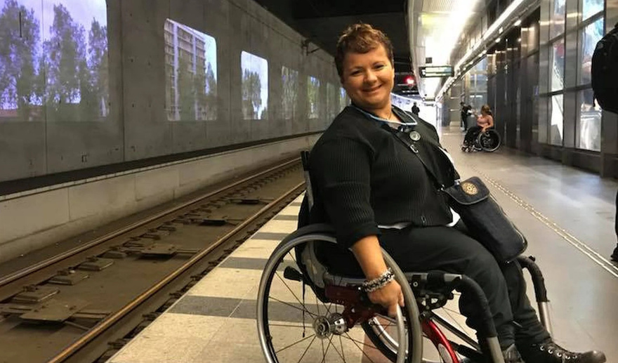 Ειρήνη Κουρούβανη: Χτυπήθηκε και εγκαταλήφθηκε από 36χρονο η ΑμεΑ πρωταθλήτρια